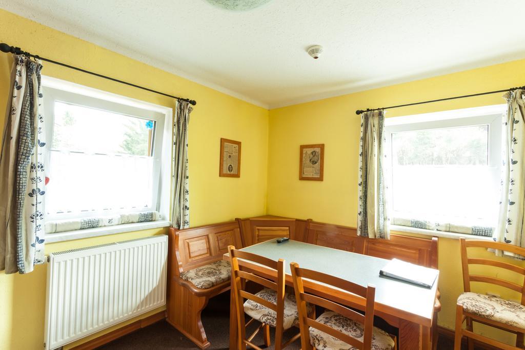 Haus Wildbach - Baranek Resorts Леоганг Экстерьер фото